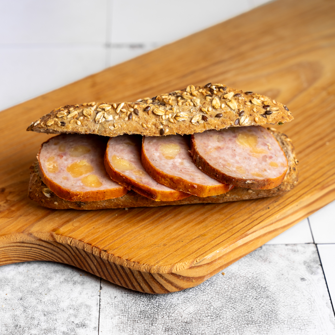 Broodje Grillworst kaas