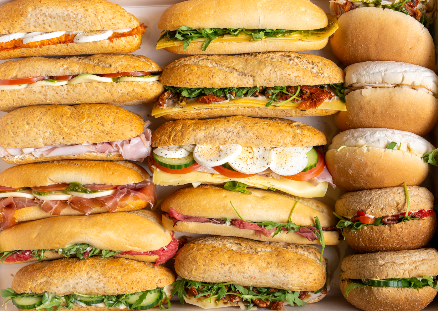 15 Gemengde Broodjes Luxe Belegd