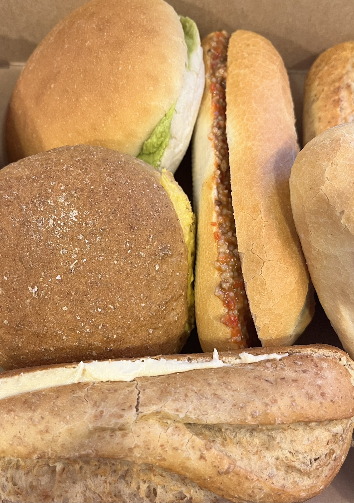 10 Gemengde Broodjes Vegan Belegd